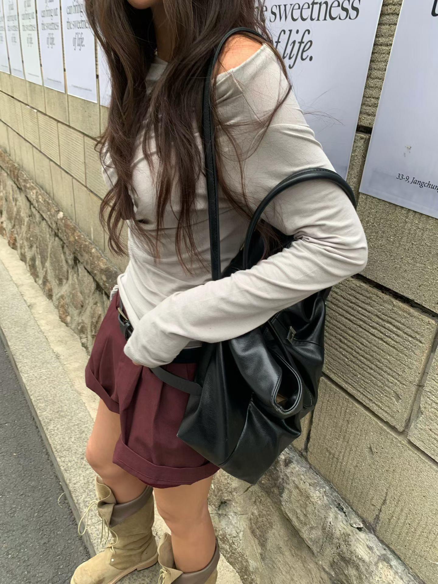 不對稱抓皺彈性上衣